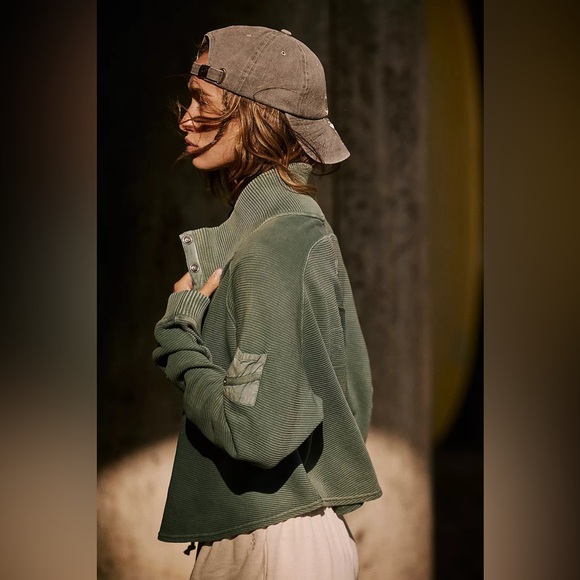 Free People So Fly Henley Button Layer Top NWT - Picture 3 of 8